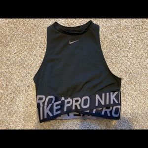 Nike Pro Intertwist crop top/bra size S